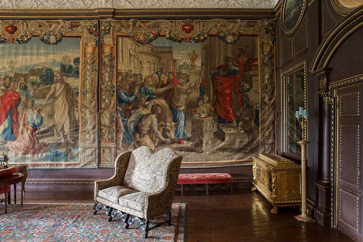 saloontapestries_gallery.jpg